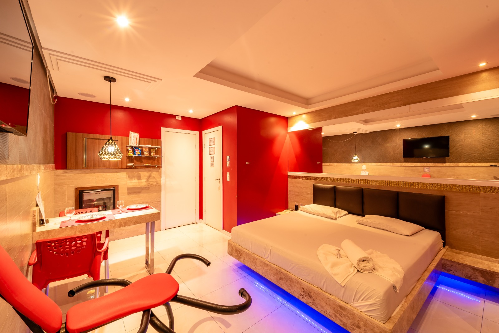 Suíte Super Luxo - Delirius Motel Sensation (2)